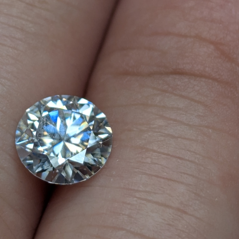 ✨ NATURAL DIAMOND 1CT  ICE WHITE